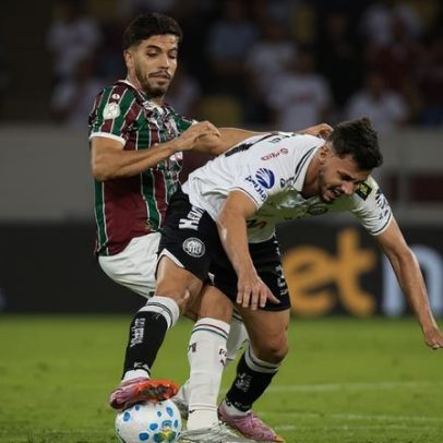 Pênalti em Fluminense x Operário-PR irrita torcedores e gera protesto