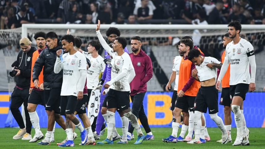 Corinthians avançou de fase na competição (Foto: Roberto Casimiro /Fotoarena/Folhapress)