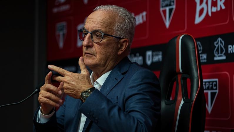 Dorival reencontra São Paulo fragilizado na estreia no Morumbi