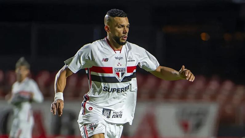 São Paulo encerra contrato com Dória; há possibilidade de multa