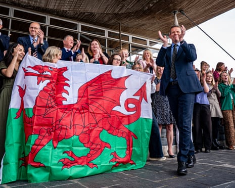 Líder do Plaid Cymru diz esperar tornar-se Primeiro-Ministro já na terça