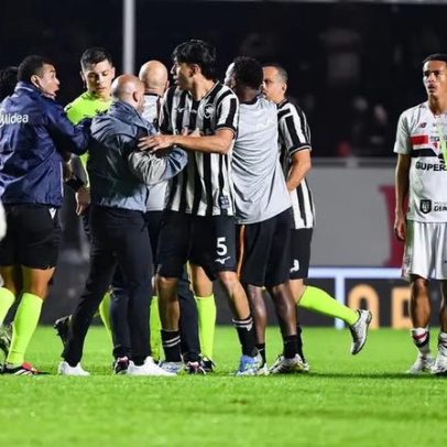 Torcedores do São Paulo apontam culpado por empate com o Botafogo