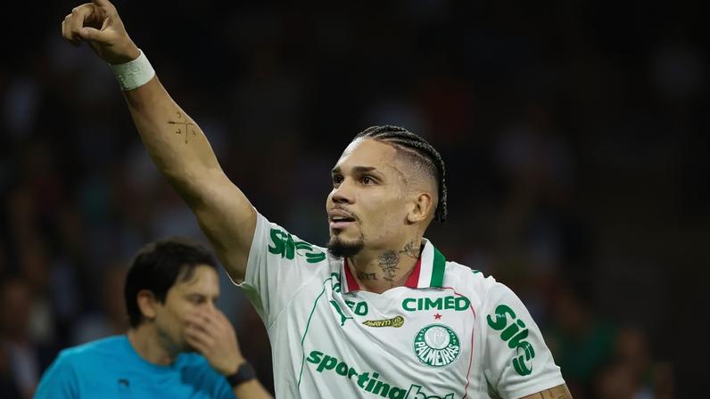 Paulinho comemora gol em Flamengo x Palmeiras (Foto: Ruano Carneiro / Carneiro Images/Fotoarena/Folhapress)