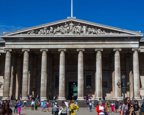 Embaixador palestino protesta ao FO britânico por apagamento no British Museum