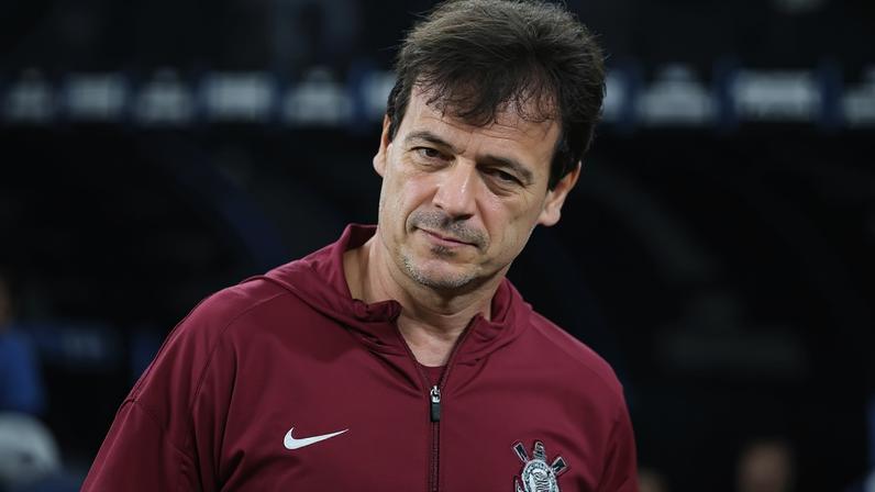 Fernando Diniz, técnico do Corinthians (Foto: Marina Uezima/Brazil Photo Press/Folhapress)