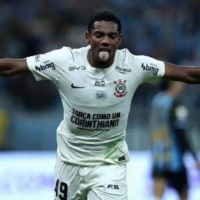Corinthians vence Grêmio de virada e sobe no Brasileirão; notas