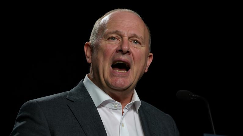 Líder do TUC critica estado do Labour, diz que pode se recuperar e vencer eleição
