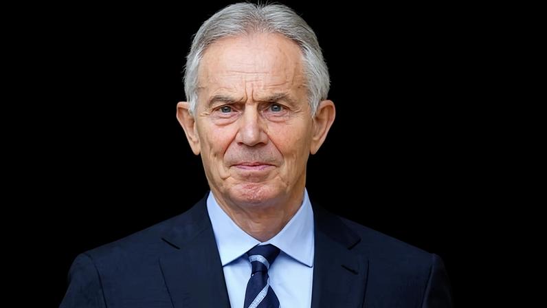 Ensaio de Blair sobre falhas do Labour recebe nota máxima por não contribuir