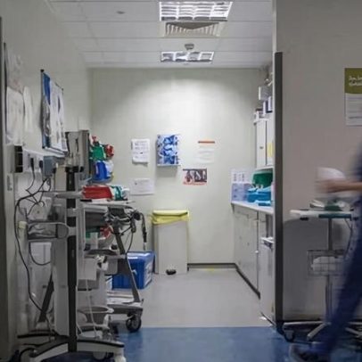 Crianças em crise de saúde mental aguardam até três dias por leito em A&E