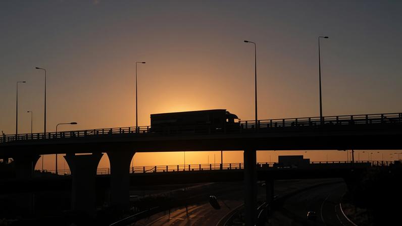 Reino Unido enfrenta tráfego intenso e temperaturas acima de 30°C no feriado de maio