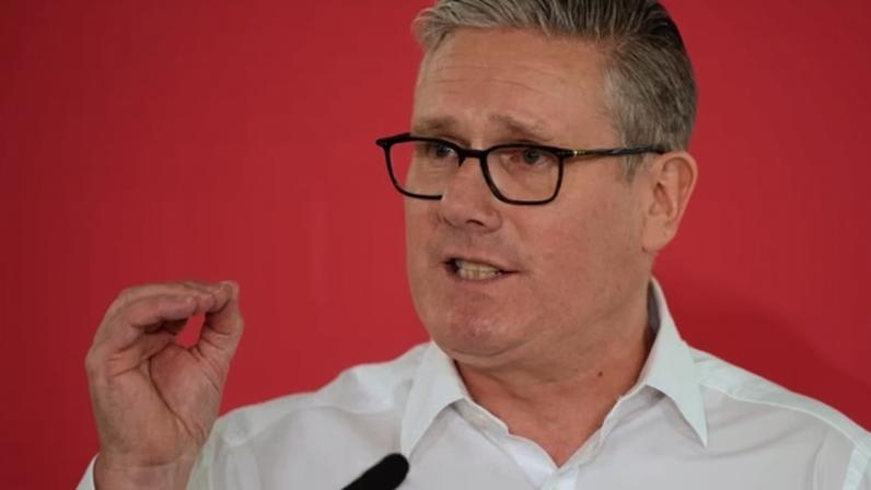 Dia conturbado para Starmer levanta dúvidas sobre governabilidade do Labour