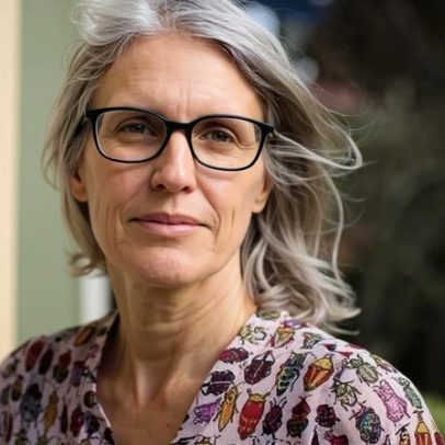 Ingrid Horrocks vence principal prêmio do Ockham Awards pela estreia de ficção