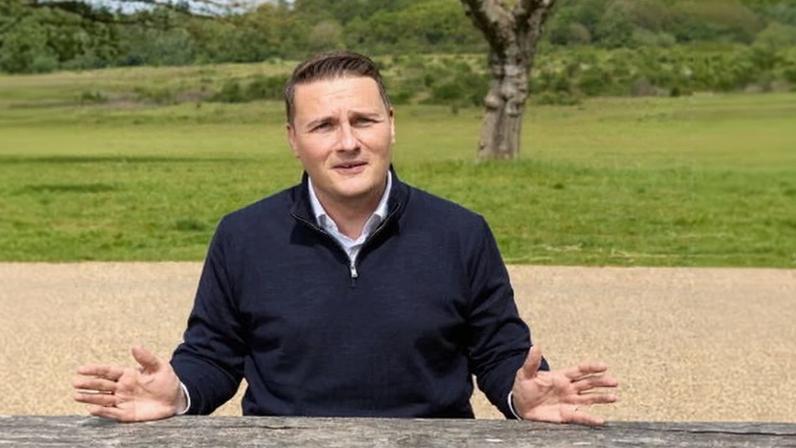 Wes Streeting afirma que pode vencer a liderança do Labour, apesar de azarão