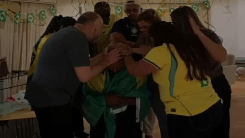 Jogadores convocados para a Copa exaltam fé em Deus