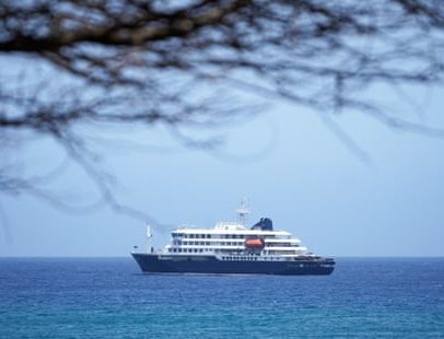 Quatro australianos entre passageiros de cruzeiro de luxo com hantavírus suspeito