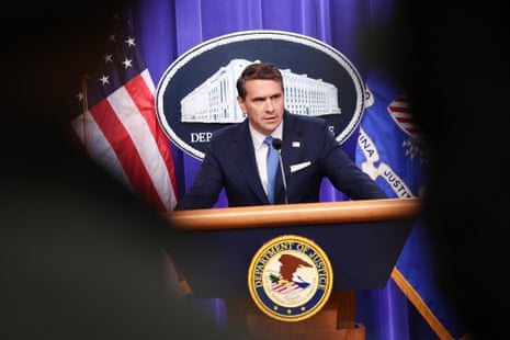 Segunda acusação contra ex-FBI James Comey sinaliza temores de retaliação