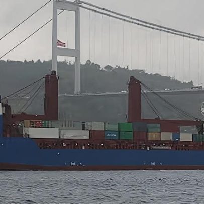 Navio russo afundado diante de Cartagena carregava peças para rompe-gelo nuclear