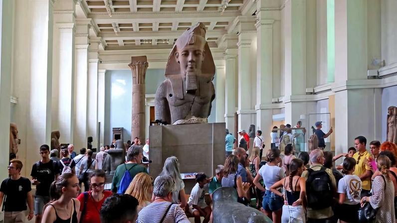 Museus na Inglaterra se opõem à cobrança de ingresso para turistas estrangeiros
