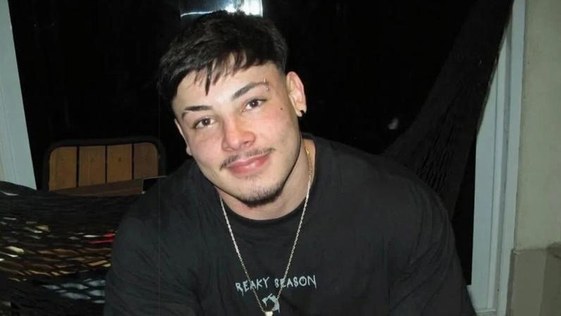 'Ganhei 20kg em 2 dias': Gabriel Ganley fez relato impressionante sobre compulsão alimentar após dieta excessiva há 1 ano da morte precoce