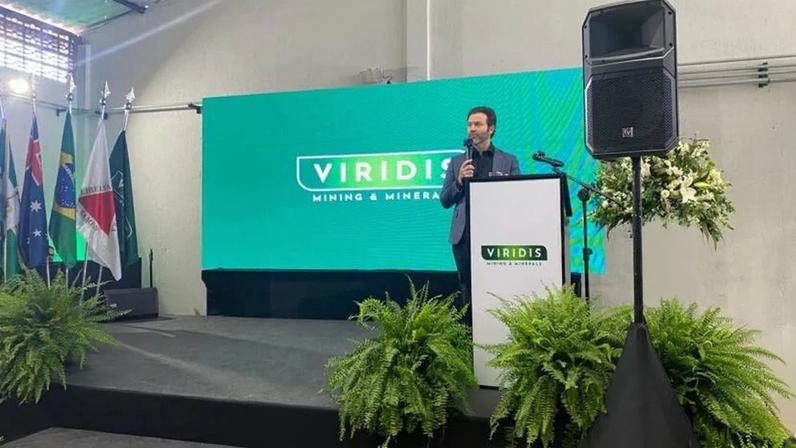 Australiana inaugura centro de pesquisa e processamento de terras raras em MG