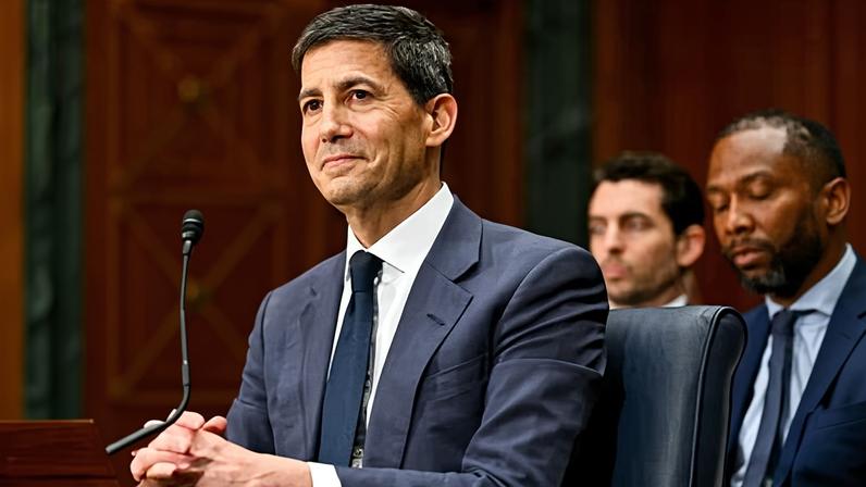 Senado dos EUA confirma Kevin Warsh como presidente do Fed, substituindo Powell