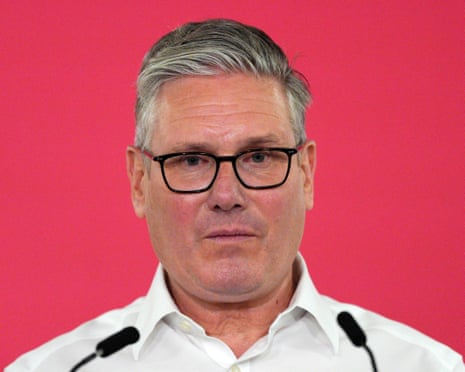 Starmer começa o dia com prejuízo e a situação se agrava