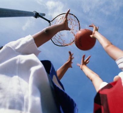 Polícia investiga abuso antissemita em jogo infantil de netball em Sydney