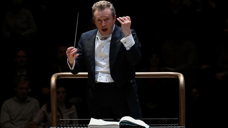 Filarmônica de Los Angeles anuncia Daniel Harding como próximo diretor musical