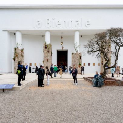 Bienal de Veneza 2026: crítica aponta tom menor em In Minor Keys