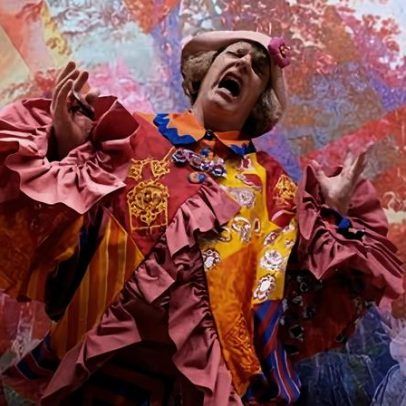 Vida de Grayson Perry ganha musical ousado