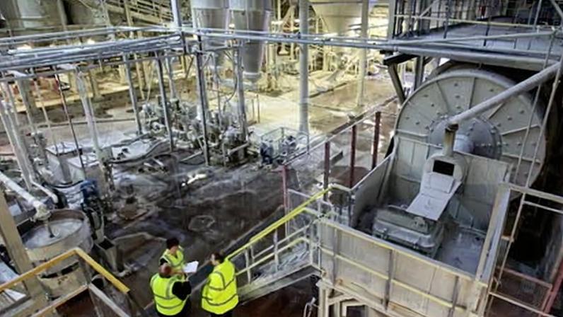 Azulejos reciclados sem forno fecham piloto com fornecedor britânico