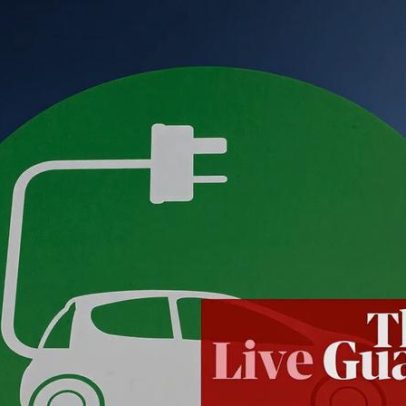 ASIO alerta sobre espionagem de veículos elétricos; enchentes após mau tempo
