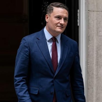 Starmer realiza breve reunião com Streeting em meio à crise de liderança