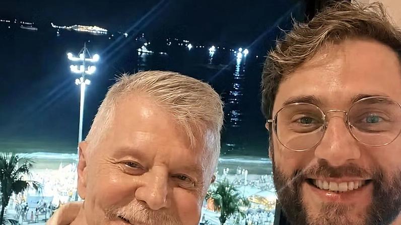 Quem é o namorado de Miguel Falabella? 30 anos mais jovem e com + de 1,90m de altura, influenciador e empresário faz sucesso com corpo na web. Veja fotos!