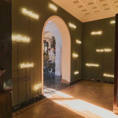 Casabianca abre hotel e hub de arte no Lago de Como, Itália