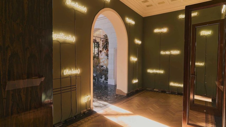 Casabianca abre hotel e hub de arte no Lago de Como, Itália