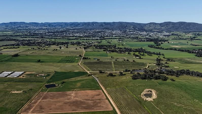 Comunidade choque após abrigo rochoso aborígene demolido para linhas de energia NSW