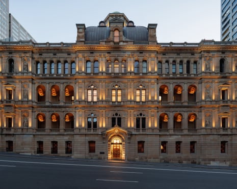 Obra cívica de Sydney é resgatada: de divisórias simples a palco couture