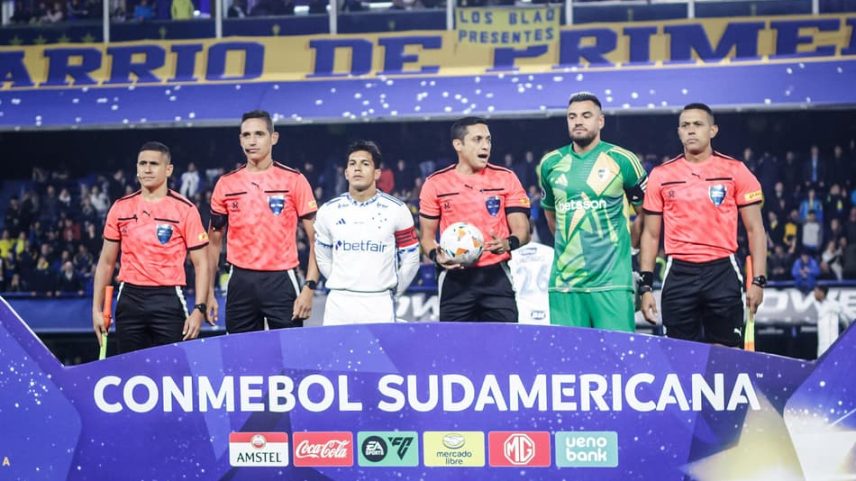 Arbitragem de Boca Juniors x Cruzeiro pela Libertadores é tema em análise