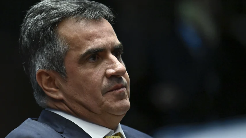 Mesada, viagens e imóvel de luxo: PF aponta favores de Vorcaro a Ciro Nogueira