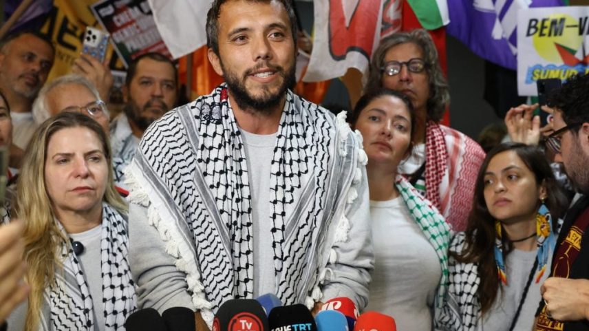 Israel libera neste sábado o ativista brasileiro Thiago Ávila