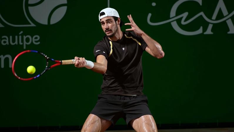Gustavo Heide na vitória na estreia no Costa do Sauípe Open (João Pires/Fotojump)