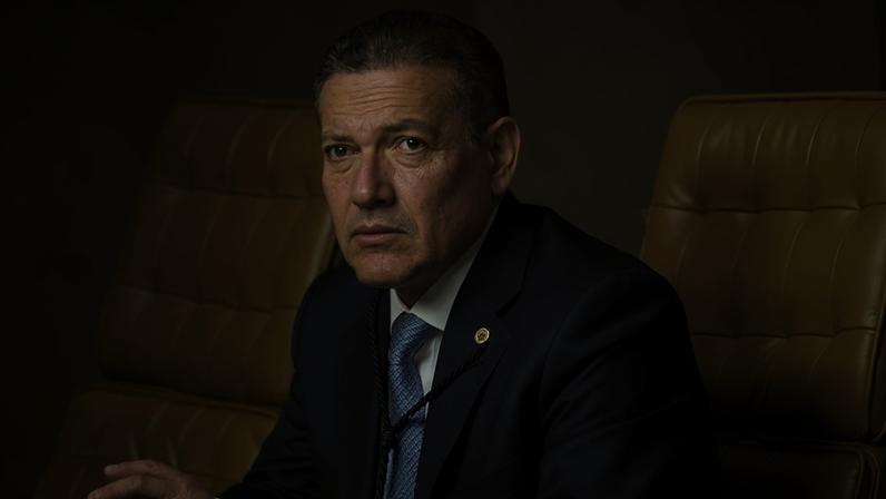 Juiz. O TSE, sob o comando de Kassio Nunes Marques, irá decidir se o filme de Bolsonaro configura propaganda eleitoral indevida. Há precedentes para tal – Imagem: Rosinei Coutinho/STF