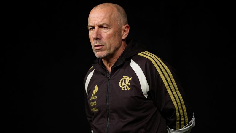 Jardim escala Flamengo com reservas em jogo contra o Cusco