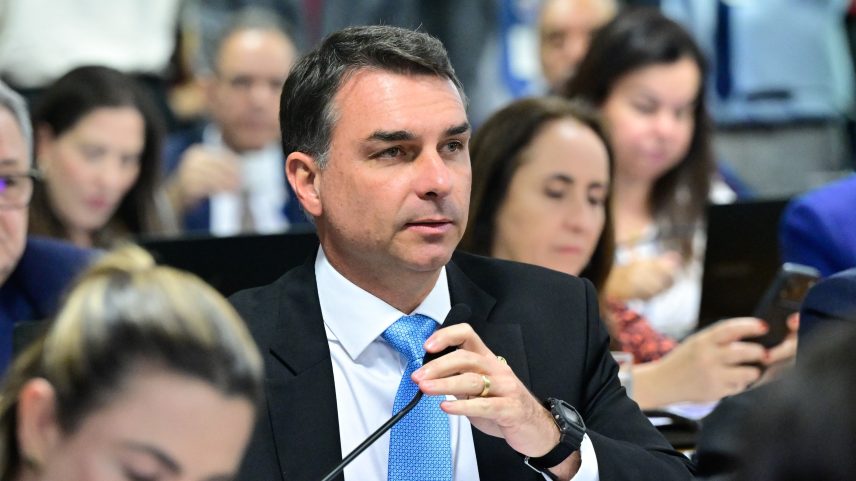 PP e União Brasil estudam liberar coligações ou neutralidade presidencial