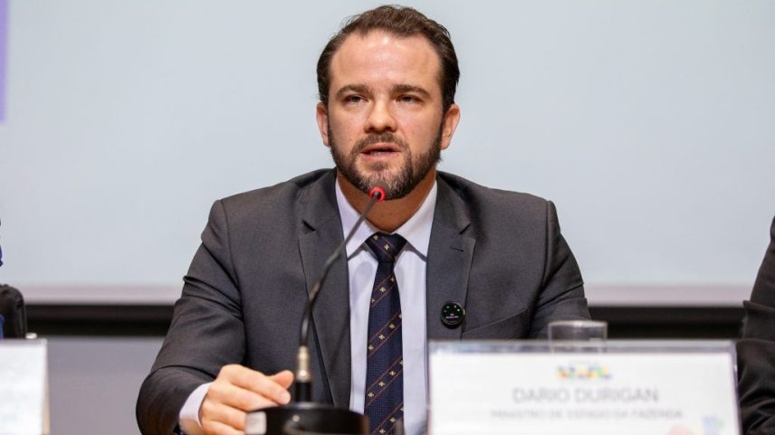 Durigan é contra indenização a empresas pelo fim da escala 6×1