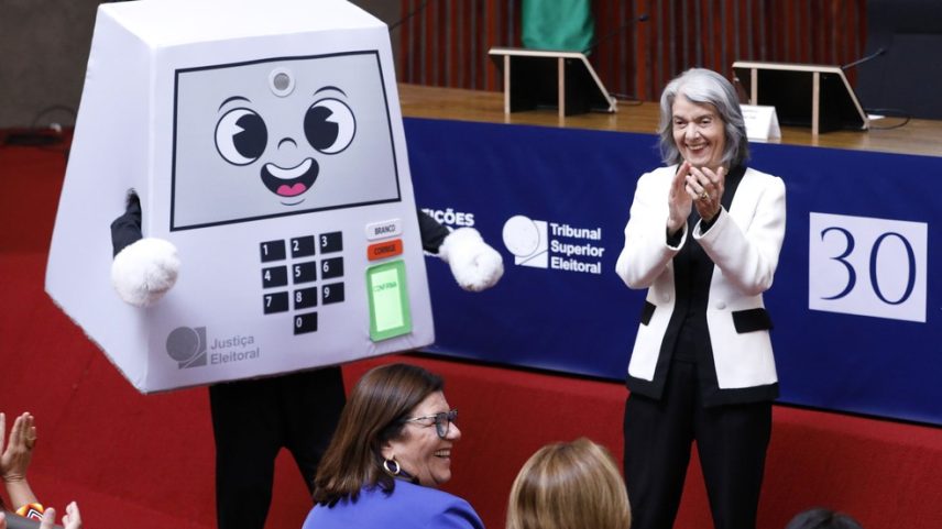 TSE apresenta o mascote Pilili das Eleições de 2026