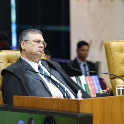AGU contesta poder de Dino para acabar com aposentadoria compulsória