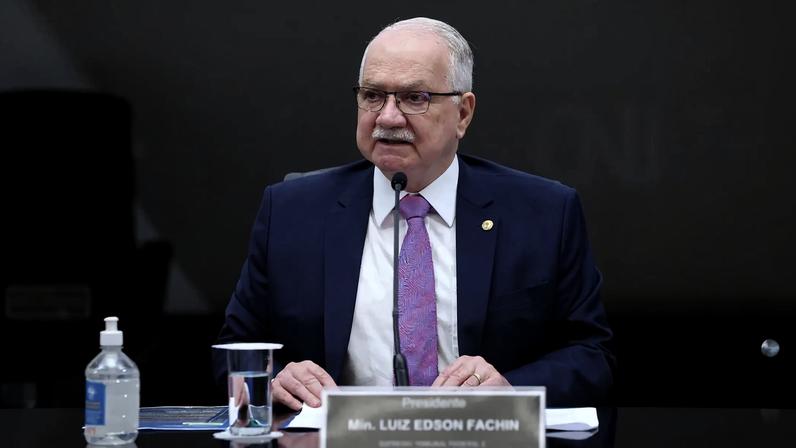 Fachin propõe padrão nacional para contracheques de juízes