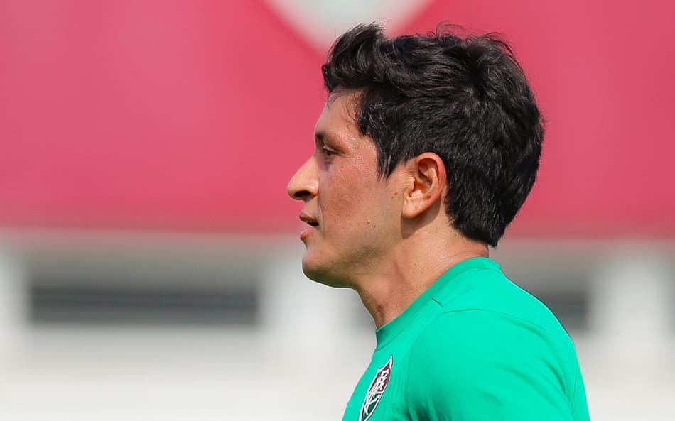 Cano em treino pelo Fluminense (Foto: Marcelo Gonçalves/ Fluminense FC)